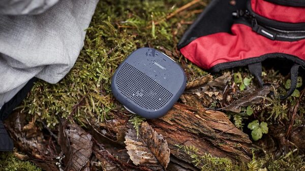 Thiết kế của loa Bluetooth Bose SoundLink Micro nhỏ gọn, bắt mắt 