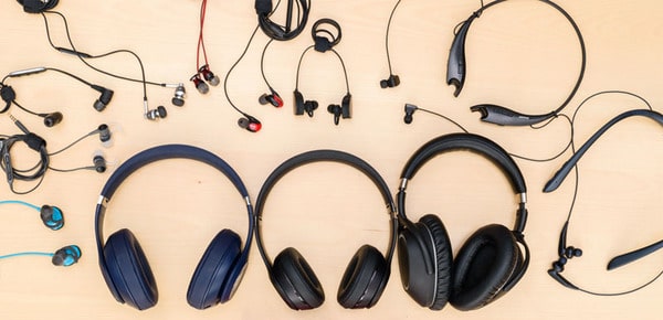 Nên mua tai nghe chụp tai và tai nghe nhét tai ở đâu?