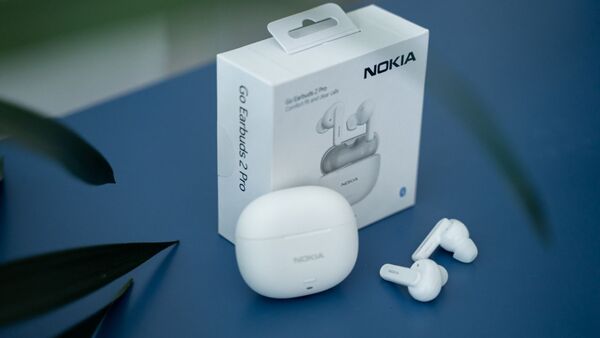 Tai nghe bluetooth Nokia Go Earbuds 2 Pro có thời gian sử dụng lên đến 24h
