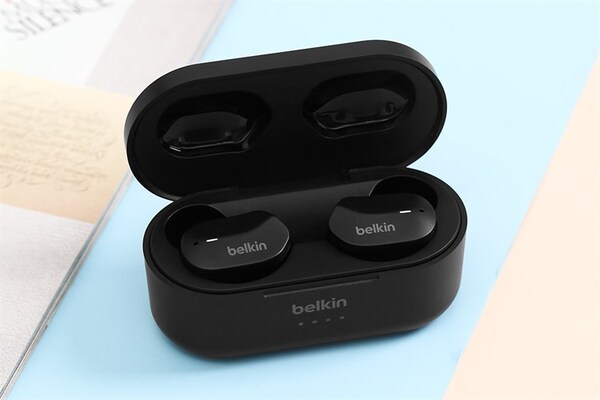 Belkin Soundform AUC001 – Tai nghe Bluetooth Pin trâu giúp bạn sử dụng suốt ngày dài